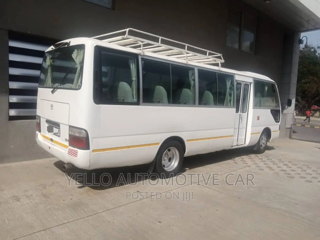 Rent Coaster 30 Seater Buses