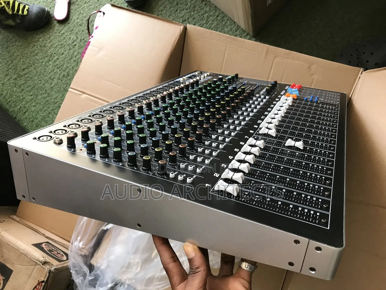 Yamaha Mixer SMX 1600
