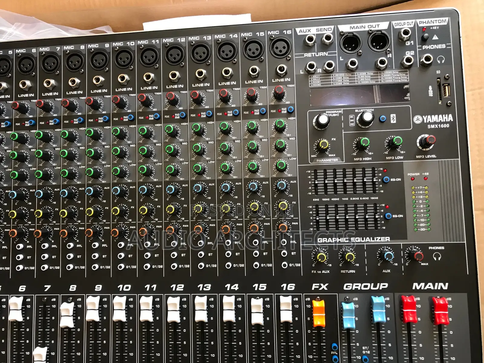Yamaha Mixer SMX 1600