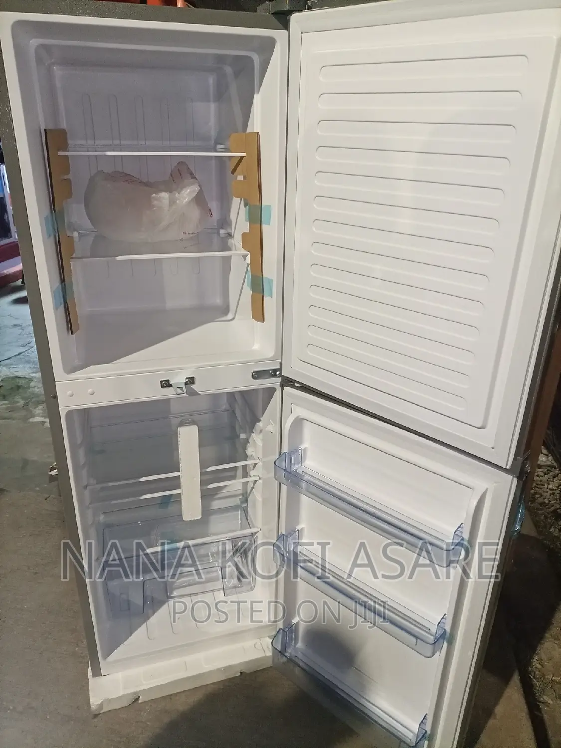 Pearl 220litres Top Freezer Refrigerator