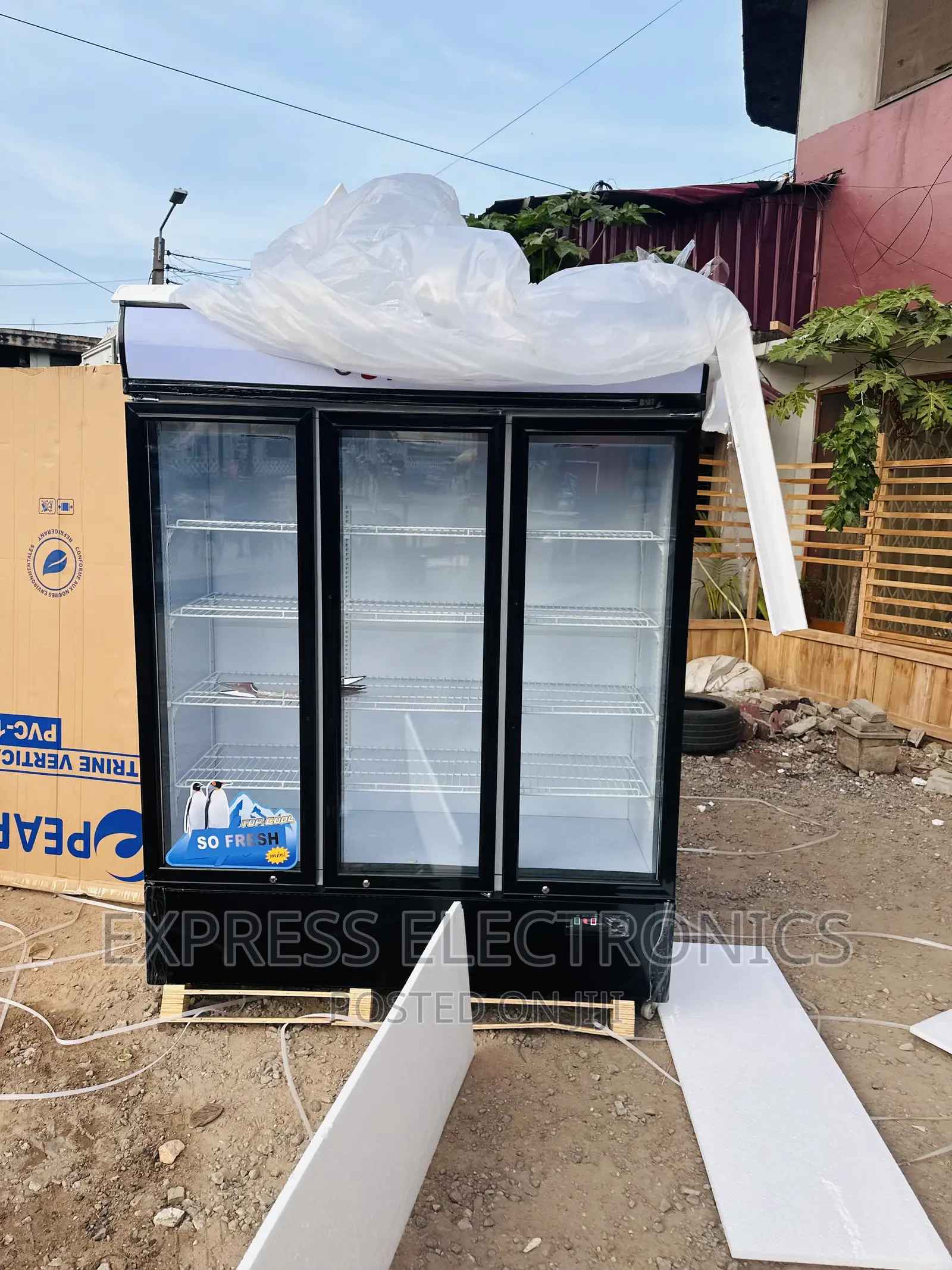 Large Capacity Display Fridge 950L PVC-150 Pearl