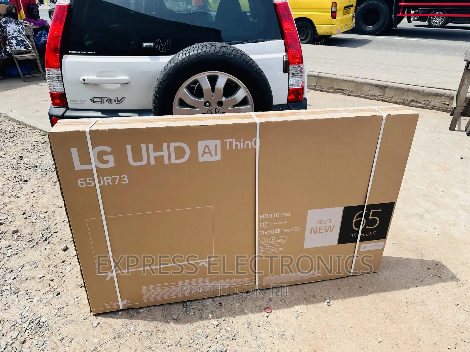 Slim Sleek UHD Smart 65”UR730 LG Gaming Experience