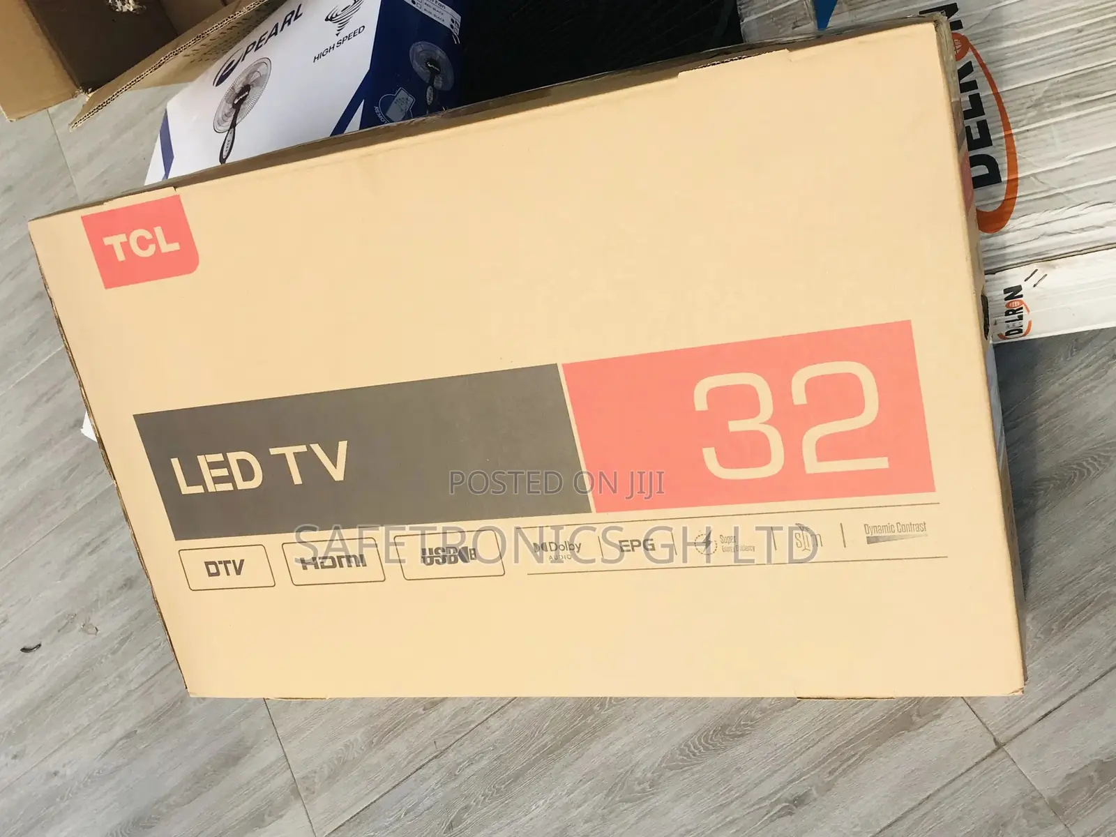 D3200A Digital Satellite TCL 32 Inches Glossy LED Black Tv
