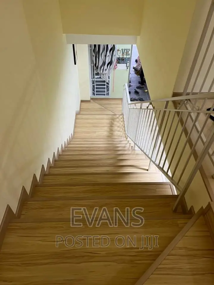 Laminate, SPC and Vynil Installation