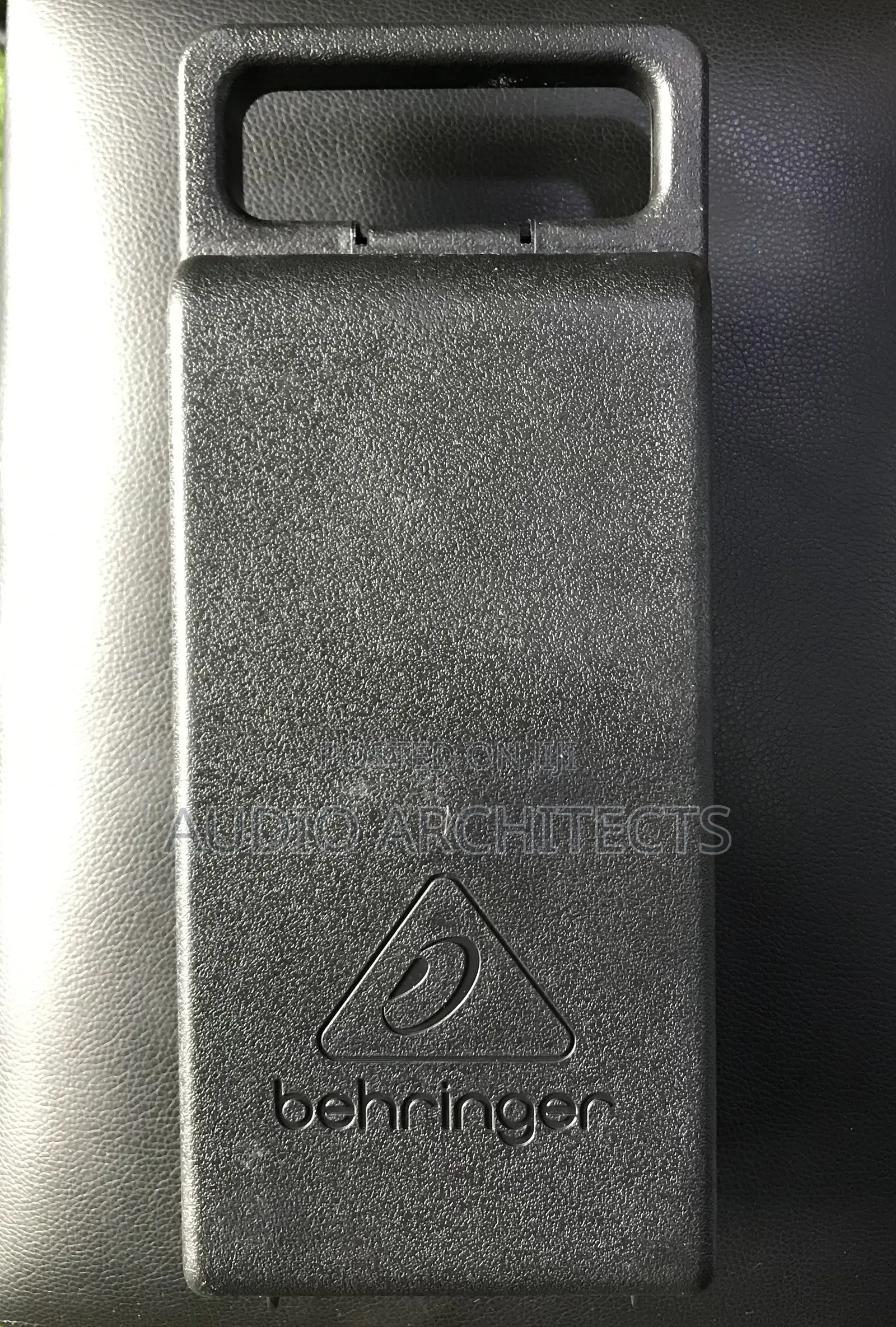 Studio Microphone Behringer C1