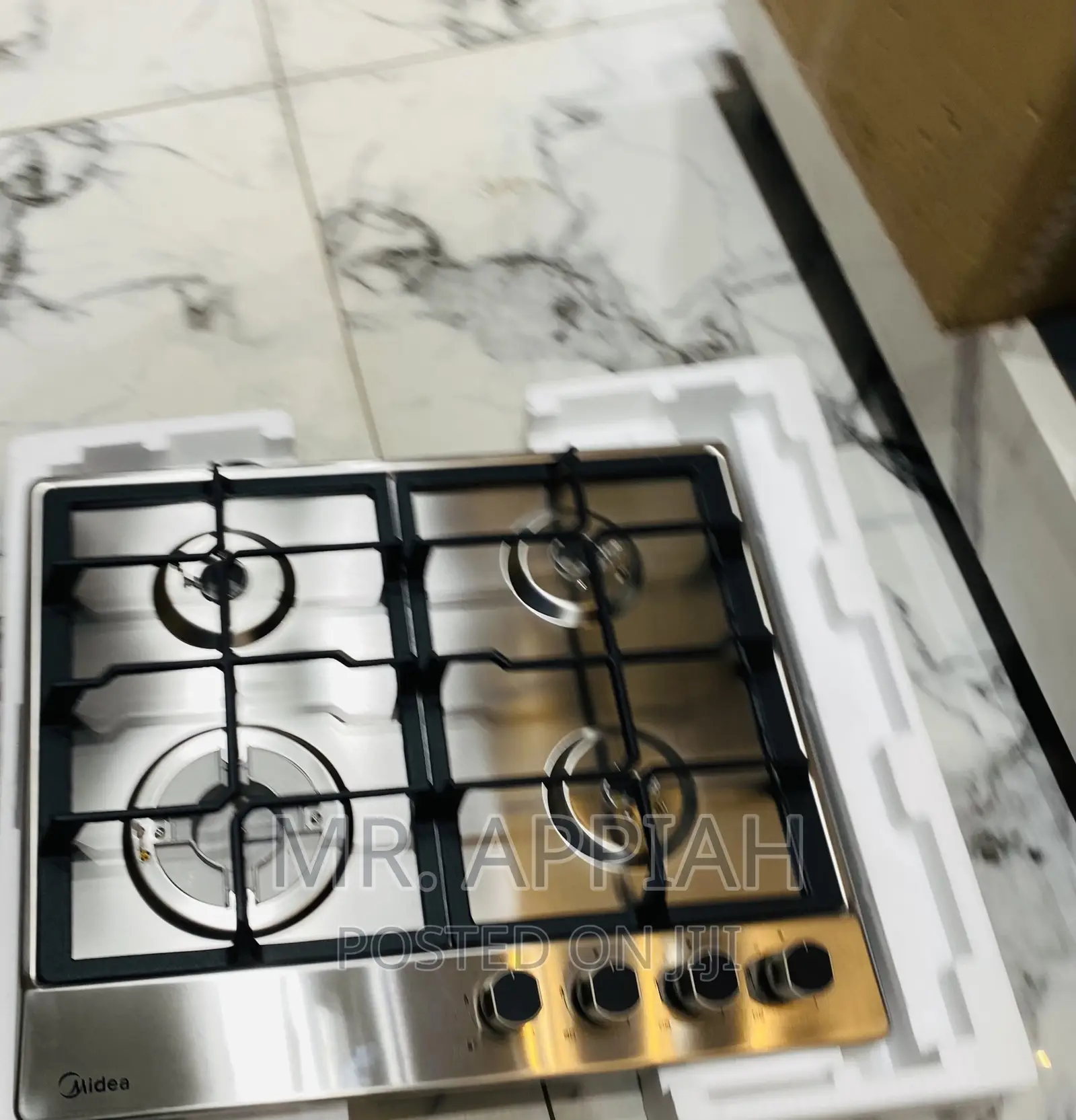 Easy to Use Midea 60x51cm4 Gas in-Built Burner(60G40ME)Gray