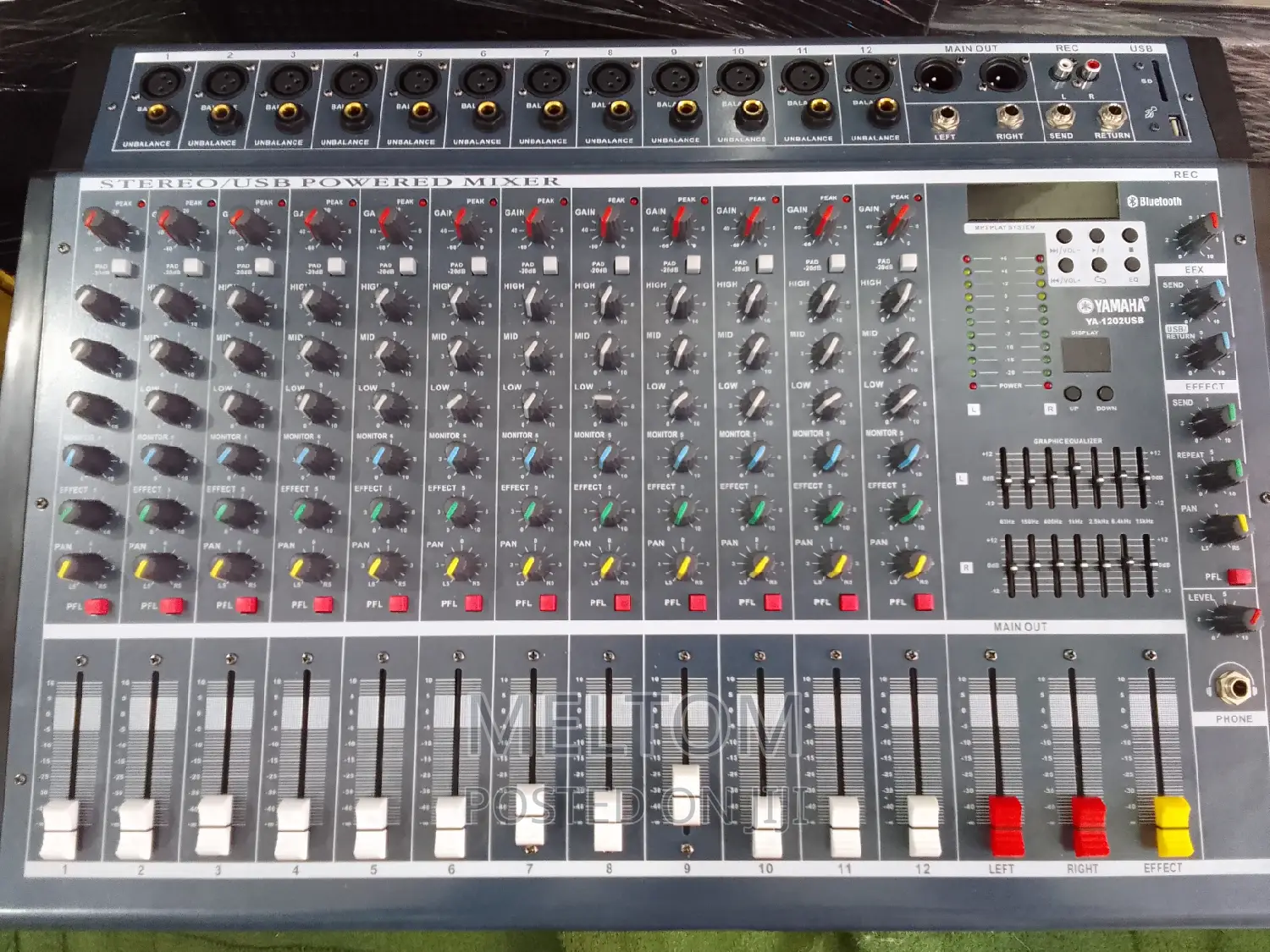 Yamaha Ya1202usb 12channels Powered Amplified Mixer