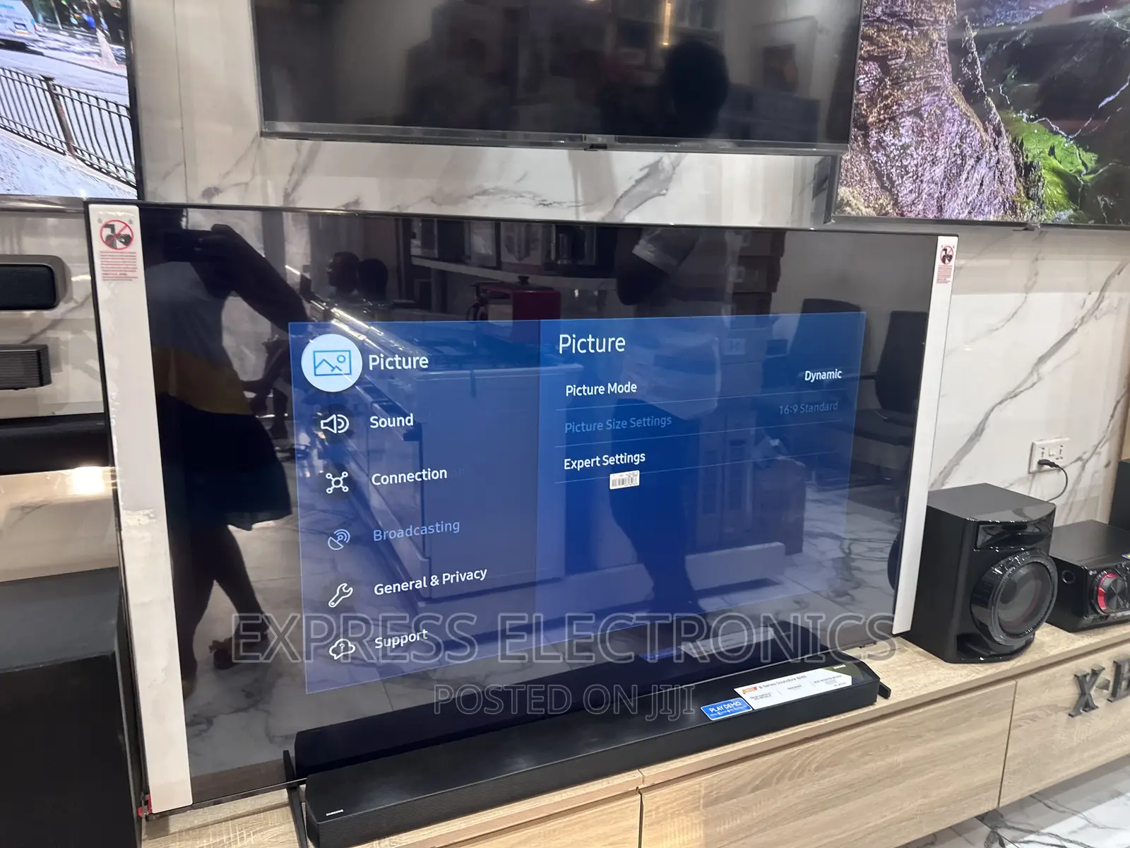 Supreme Vision UHD Samsung 65”Cu8000 Tv 