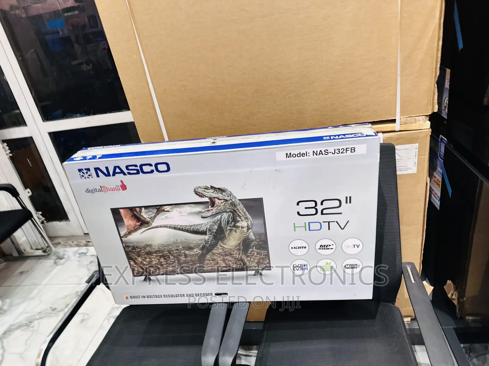 Essential Slim FHD Satellite Nasco 32”