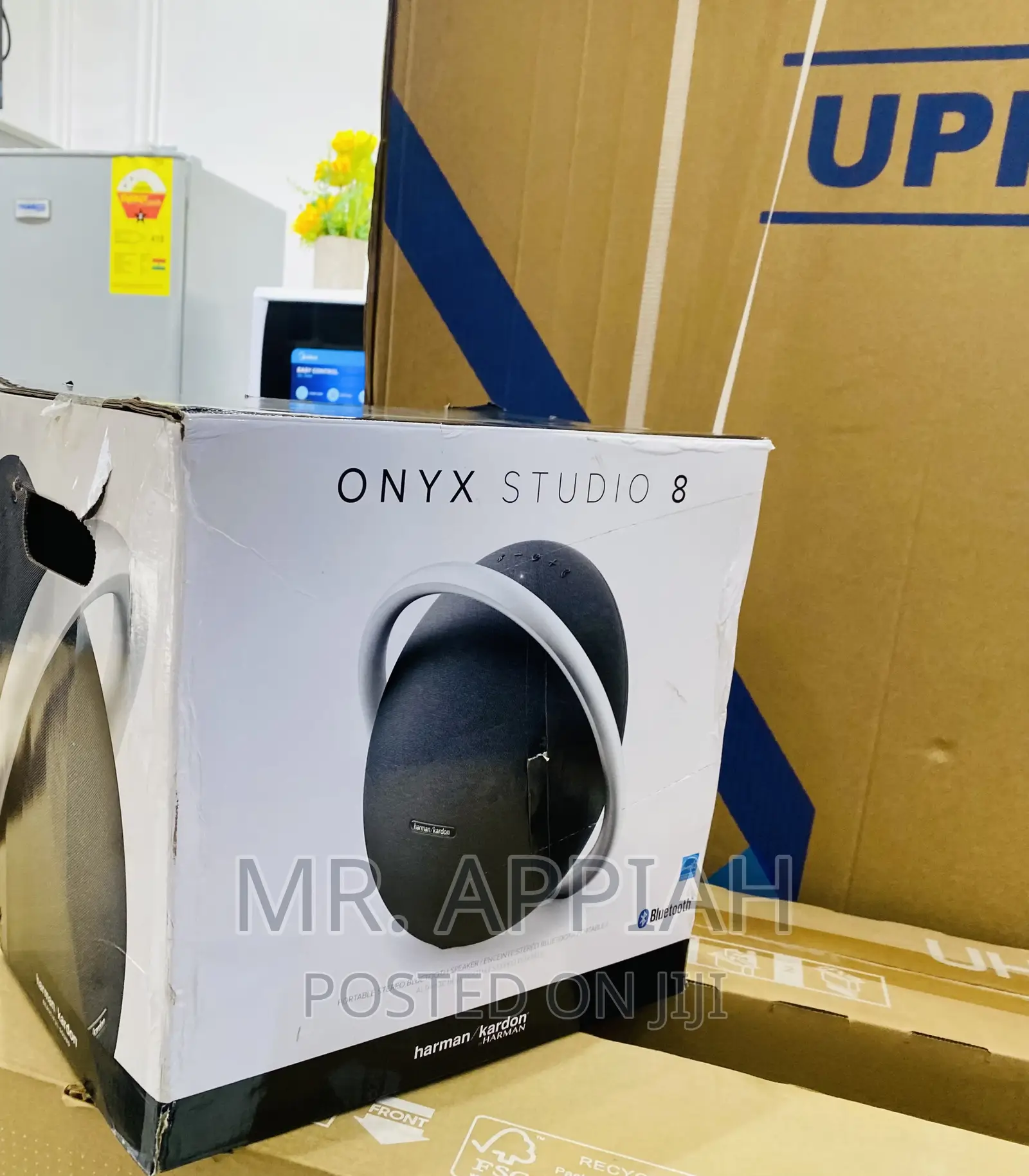 Sealed in Box Harman KardonOnyx8 Rechargeable Speaker,Black