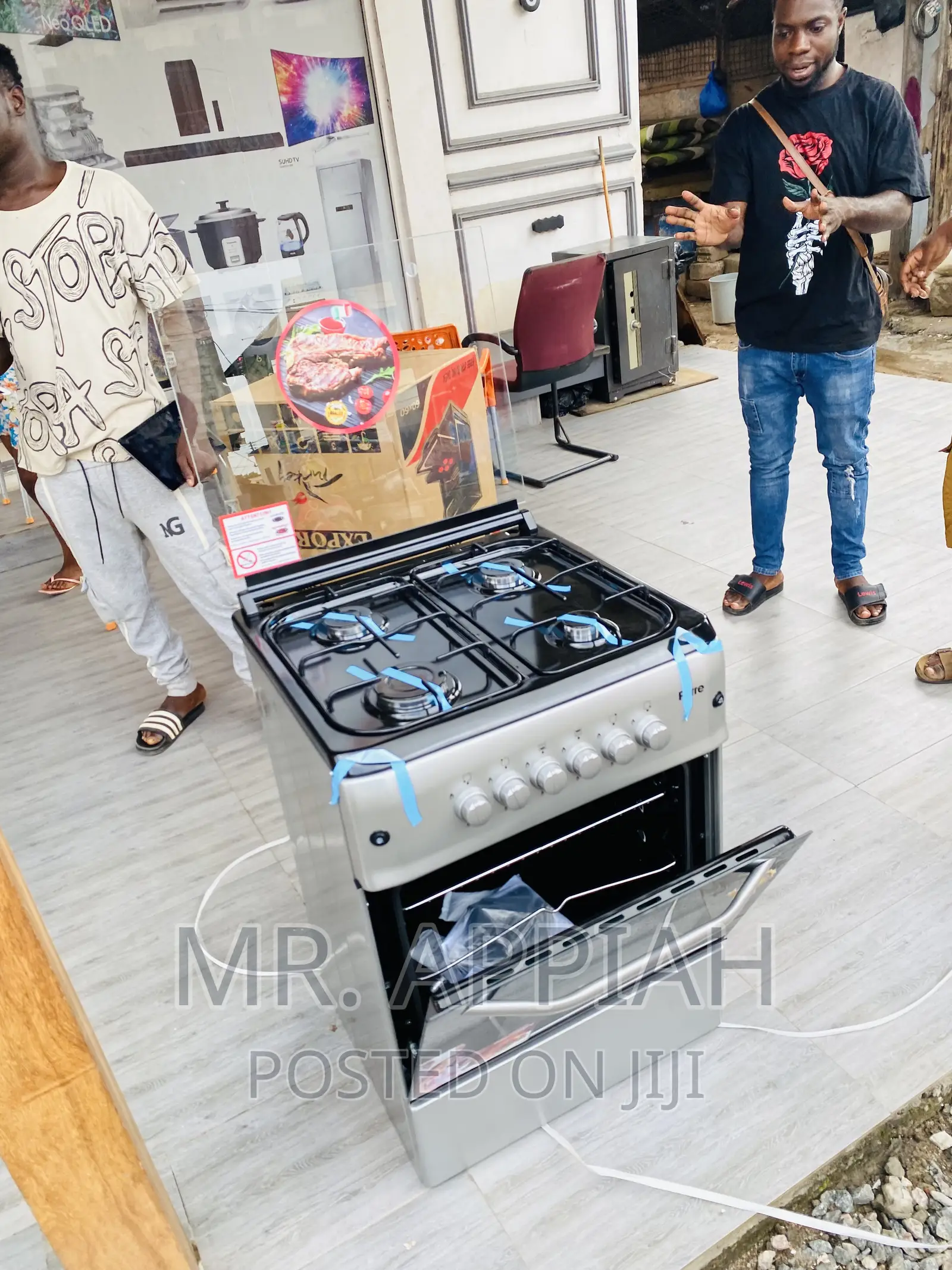 Easy to Use Ferre 60x60 Oven and Grill 4 Gas Burner(Gray).
