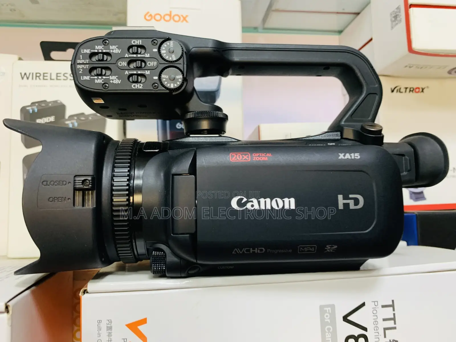 Canon Xa15 FHD Video Camera With Sdi Port