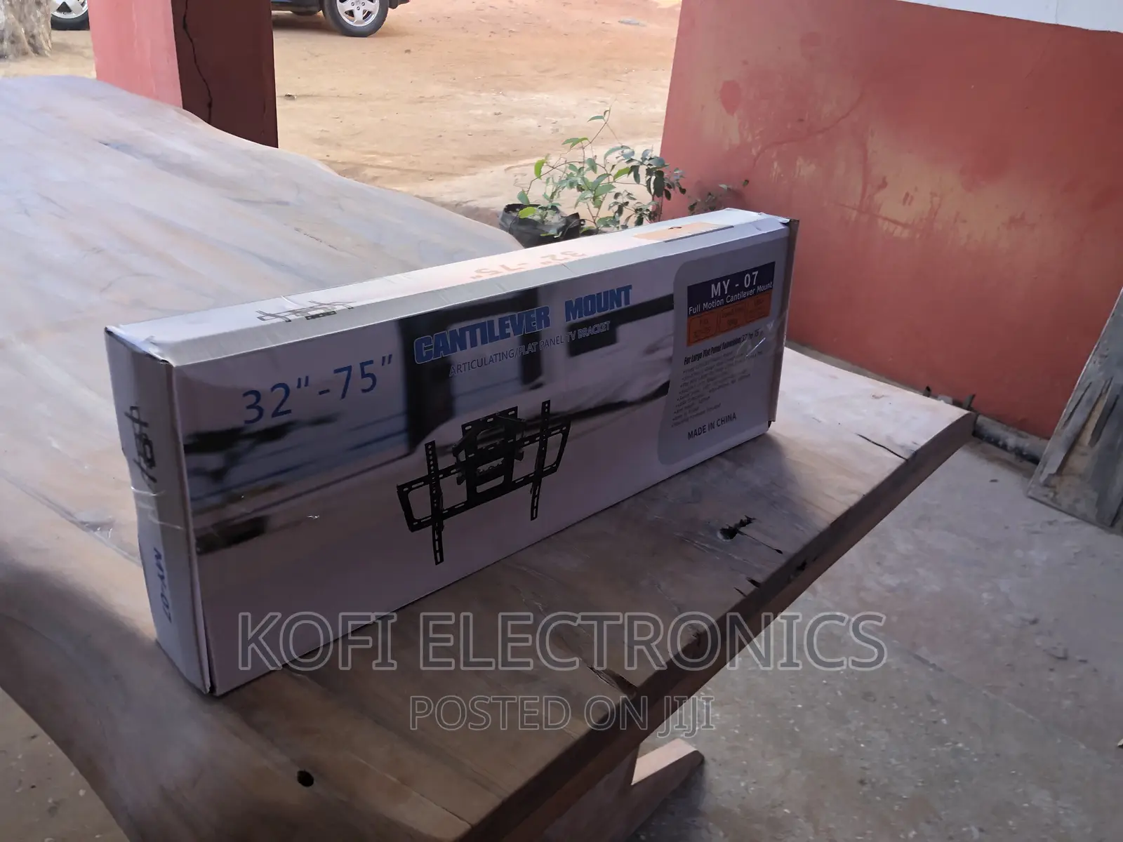 TV Wall Bracket Cantilever My-07 32"-75"