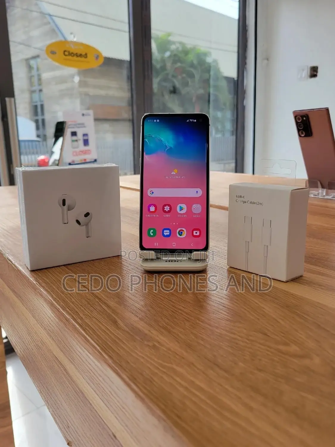 Samsung Galaxy S10e 128 GB White