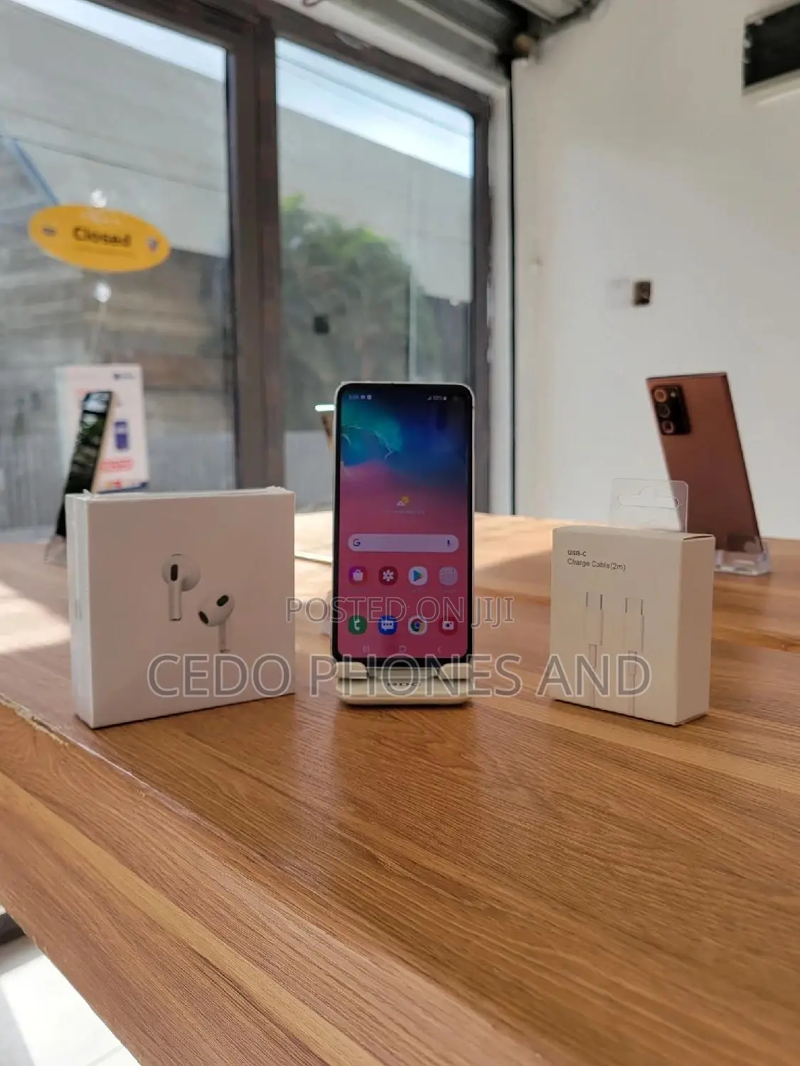 Samsung Galaxy S10e 128 GB Blue