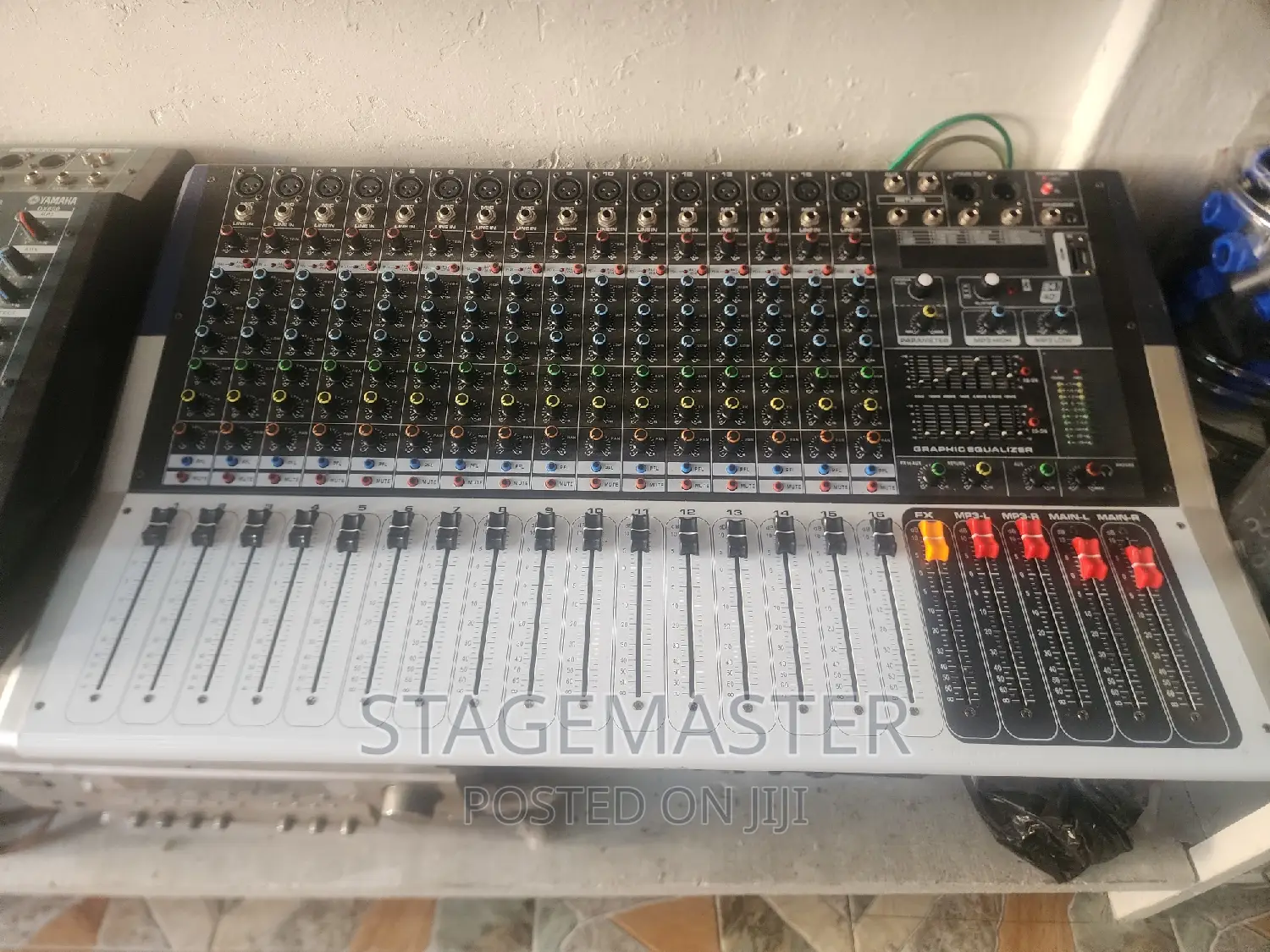 16 Channel Powered Mixer