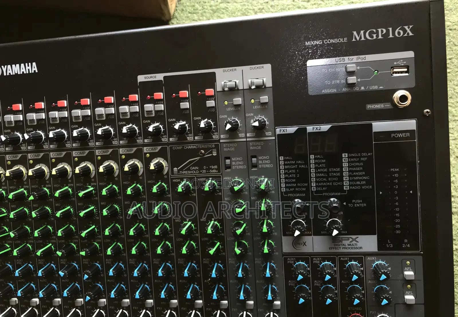 Yamaha Mgp16x Analog Mixer