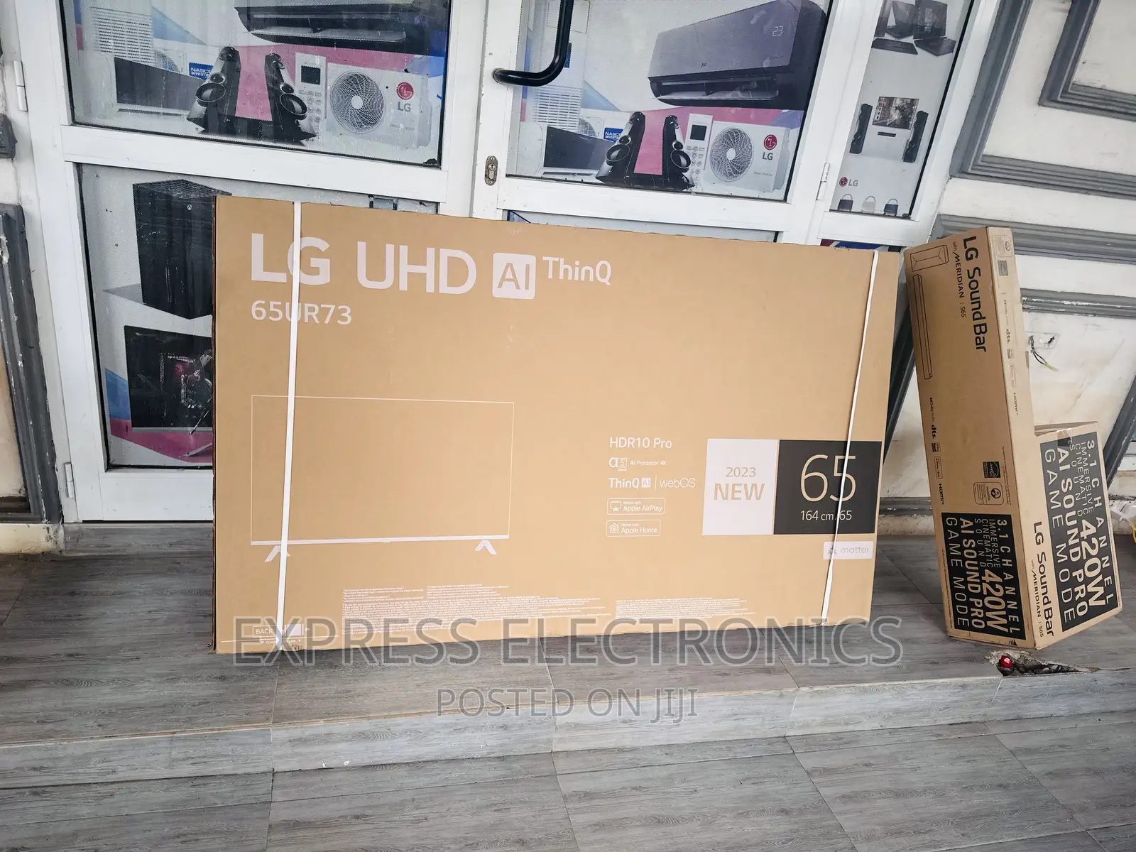 Vibrate Display UHD Lg Smart Glossy Lg 65”UR730