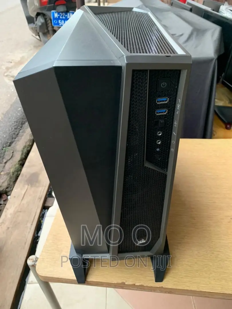 Asus TUF Gaming FX10CP 16GB Intel Core I7 HDD+SSD 256GB