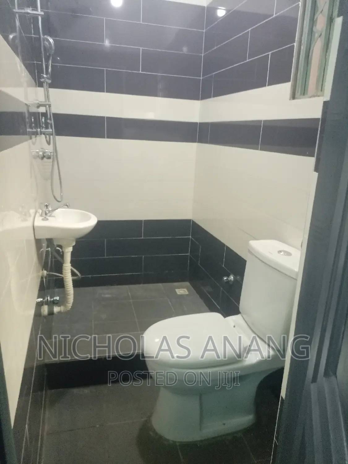 1bdrm Apartment in The Dorns Properties, New Town for rent