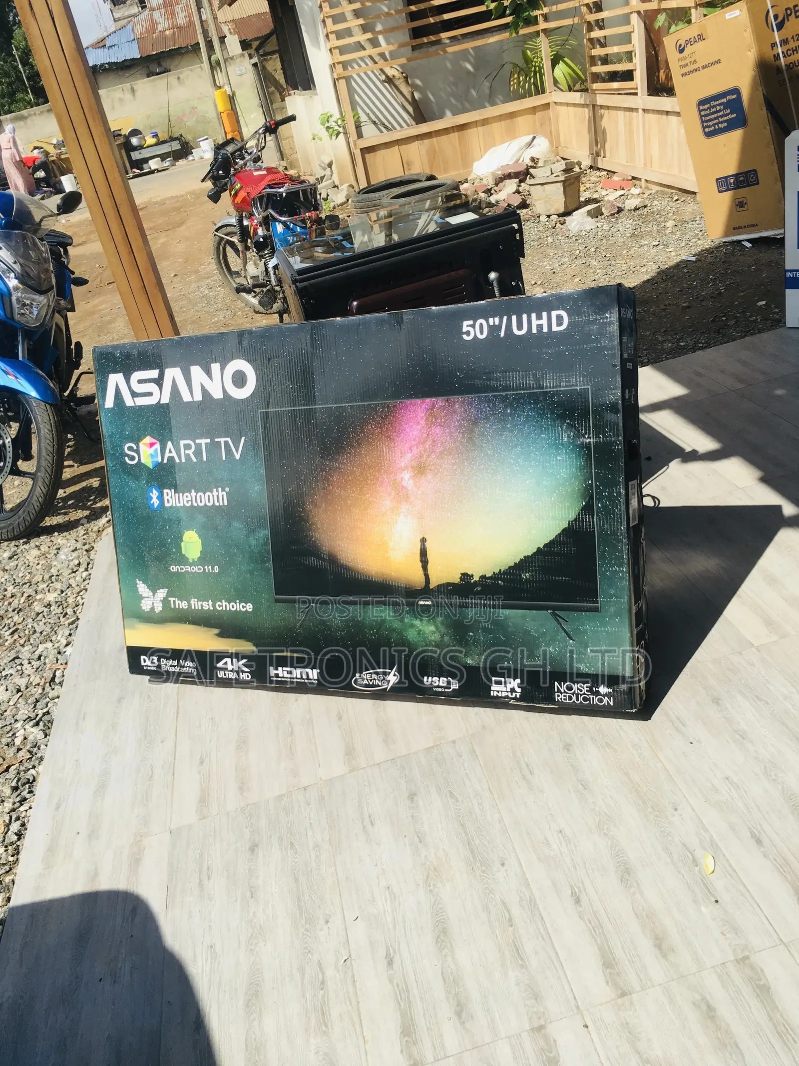 Black Glossy Electric 50 Inches Asano LED Smart UHD Tv