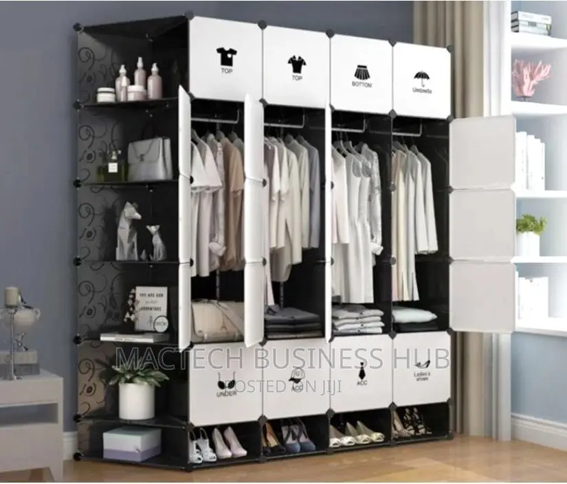 Plastic Wardrobe (25 Cubes)