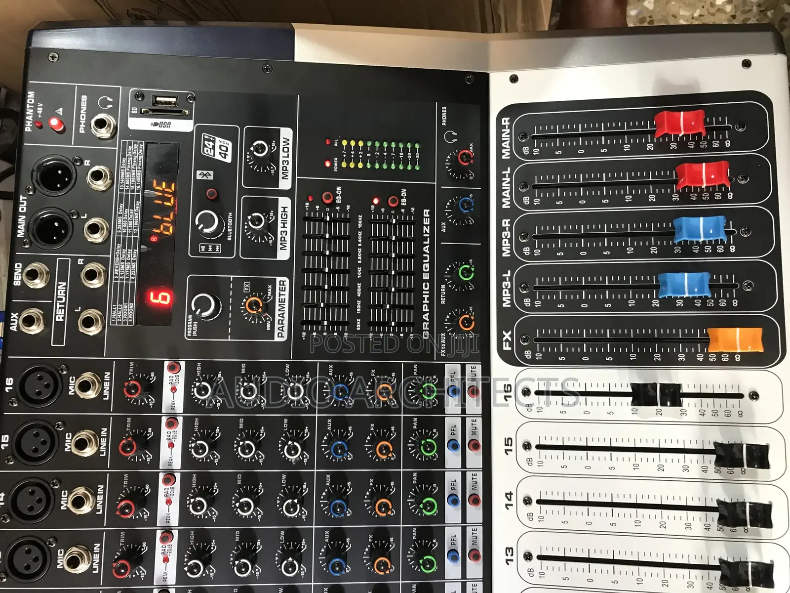 Yamaha KV16 Powered Mixer