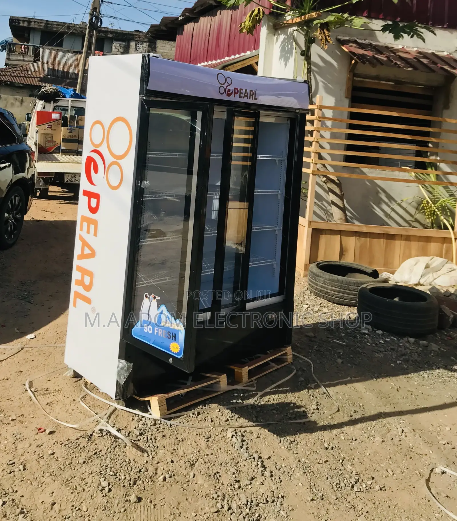 High Quality Pearl PVC-150 Electric Beverage Cooler(950ltr).