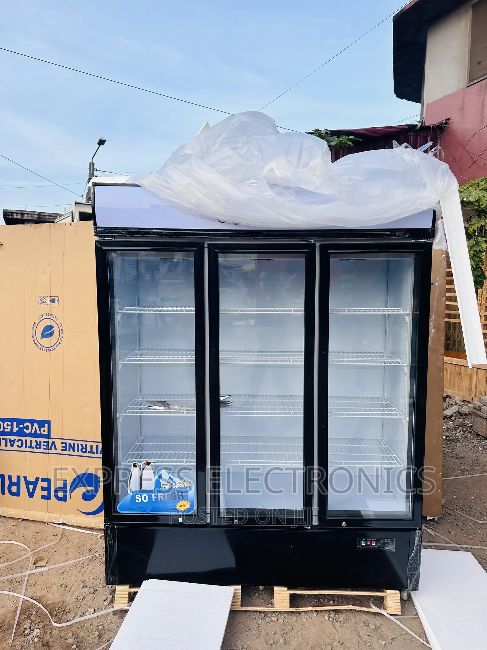 The Newest Version Pearl Display Fridge PVC-150
