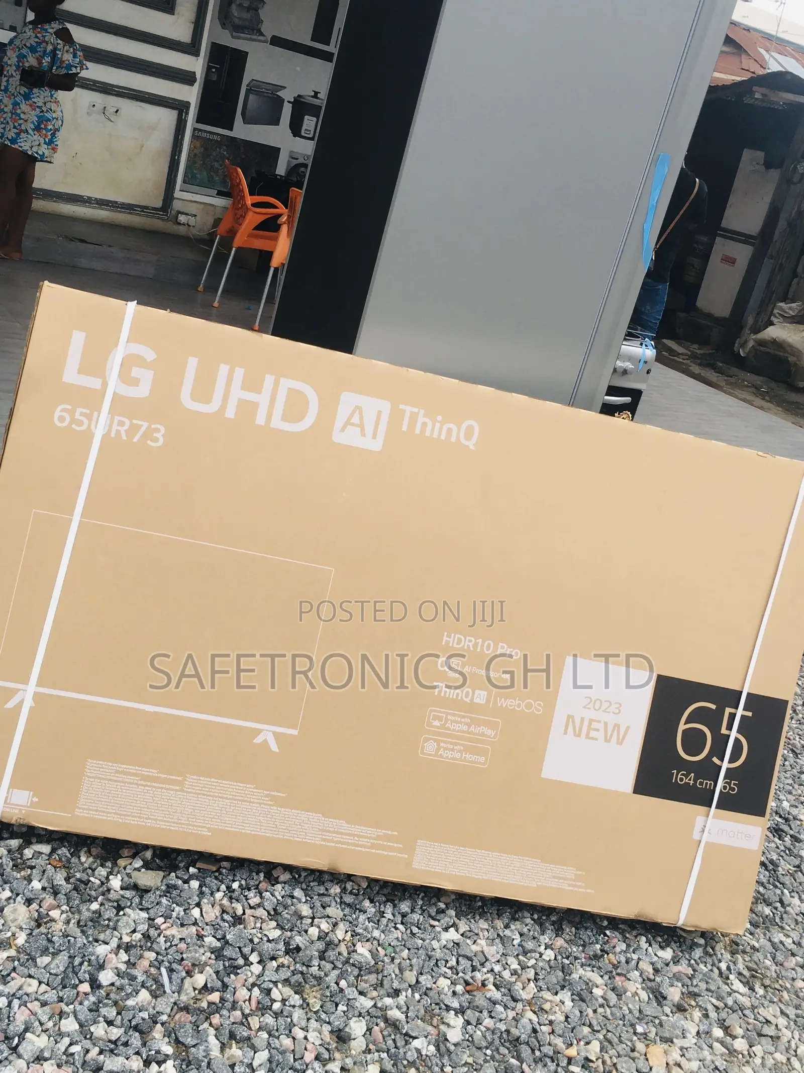 Ur73 Smart Electric 65 Inches Led Glossy Black Lg Tv