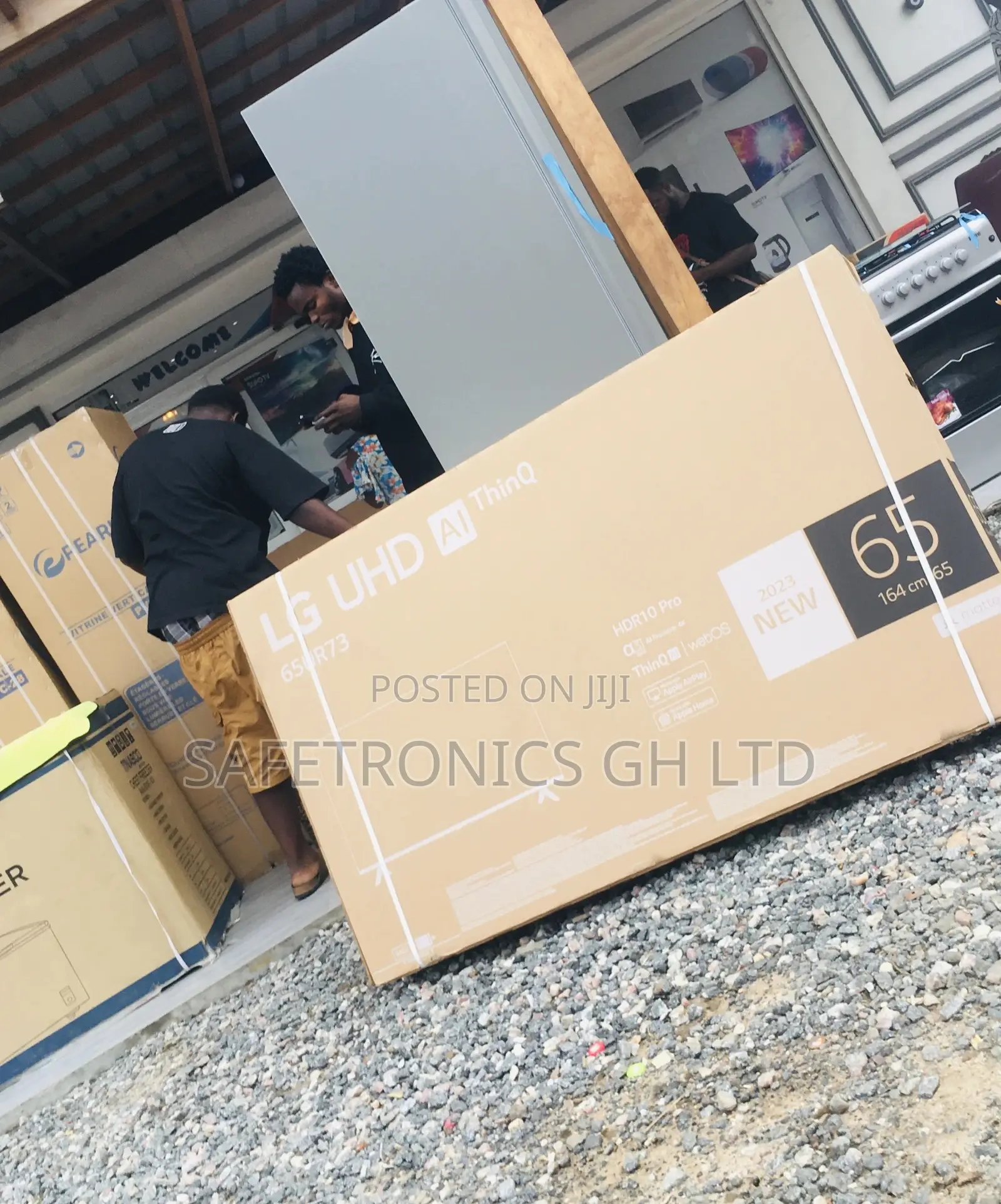 65 Inches Glossy Led Electric Ur73 Black Smart Lg Tv
