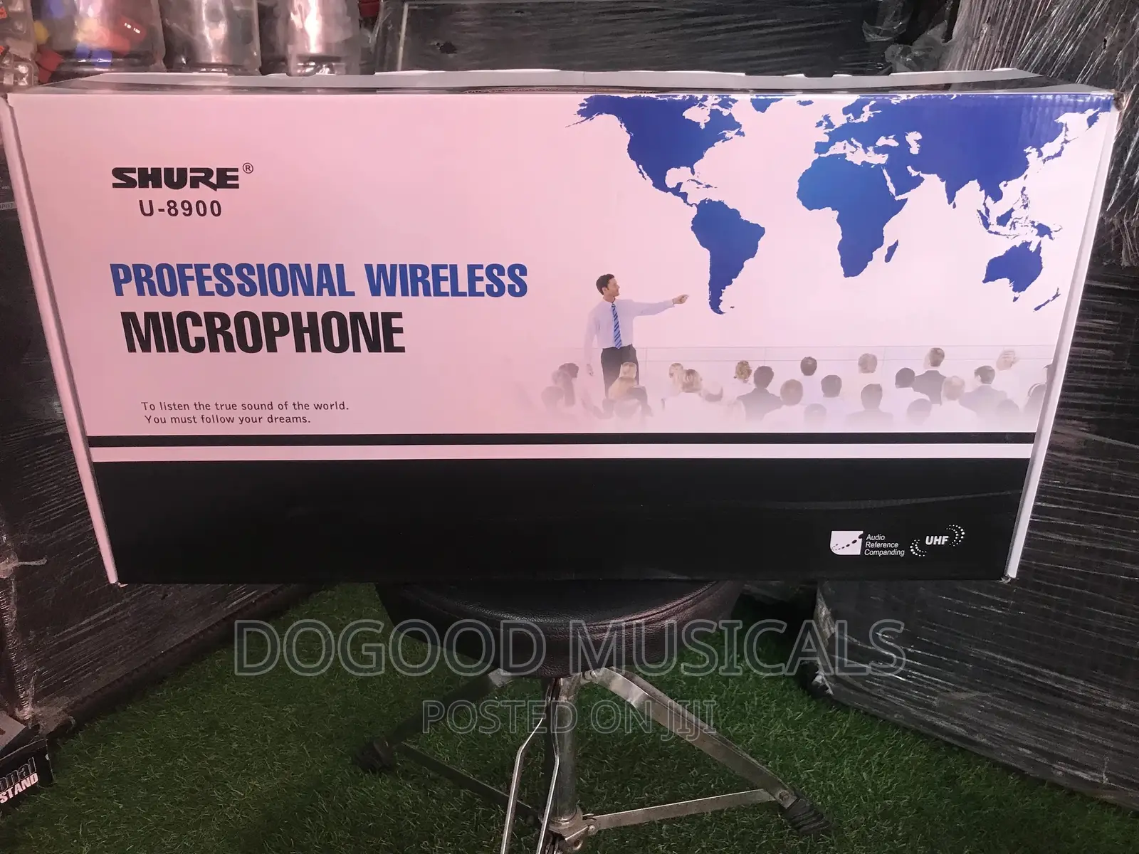 Shure U-8900 Wireless Conference Microphone