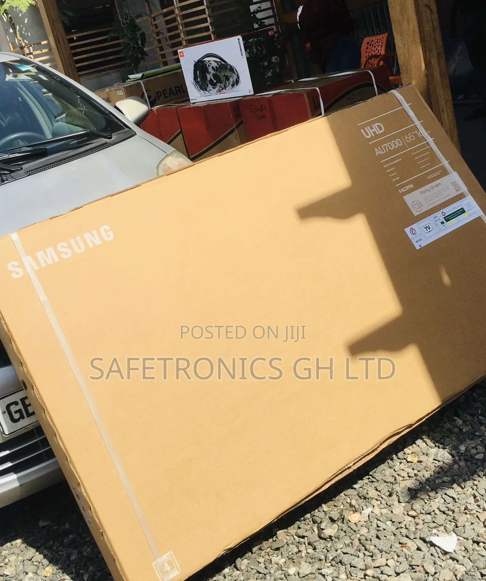 UHD 65 Inches AU70 Glossy LED Samsung Smart Black Tv 