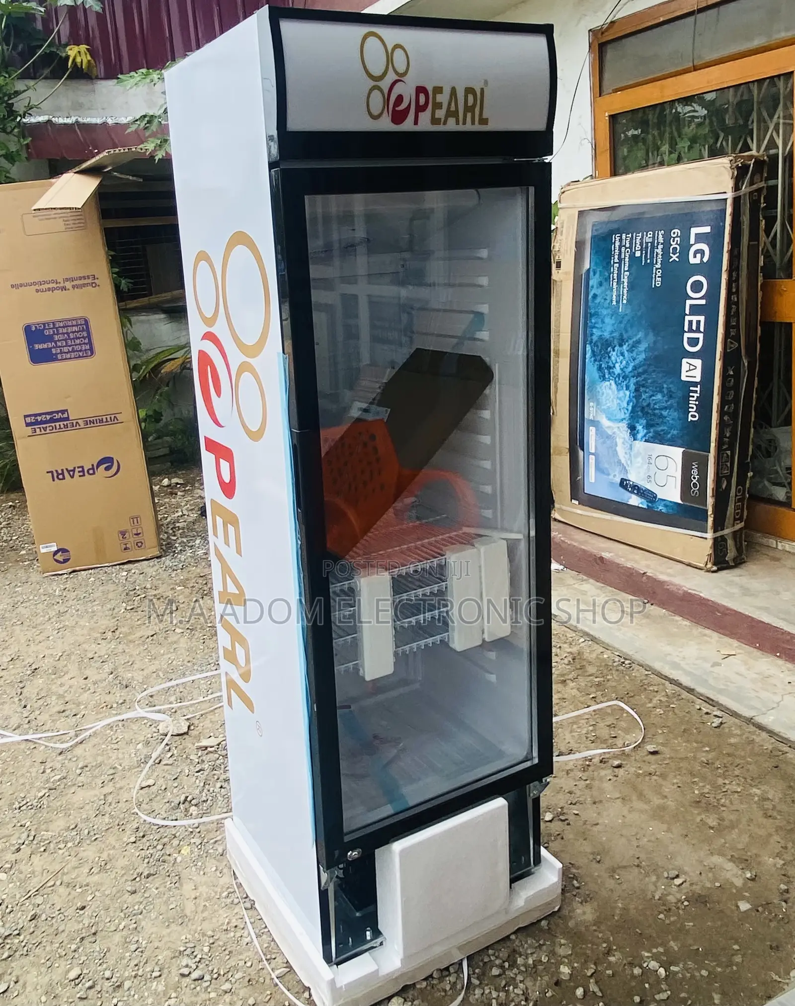 Original Pearl PVC 424-2b 1 Door Electric Beverage Cooler.