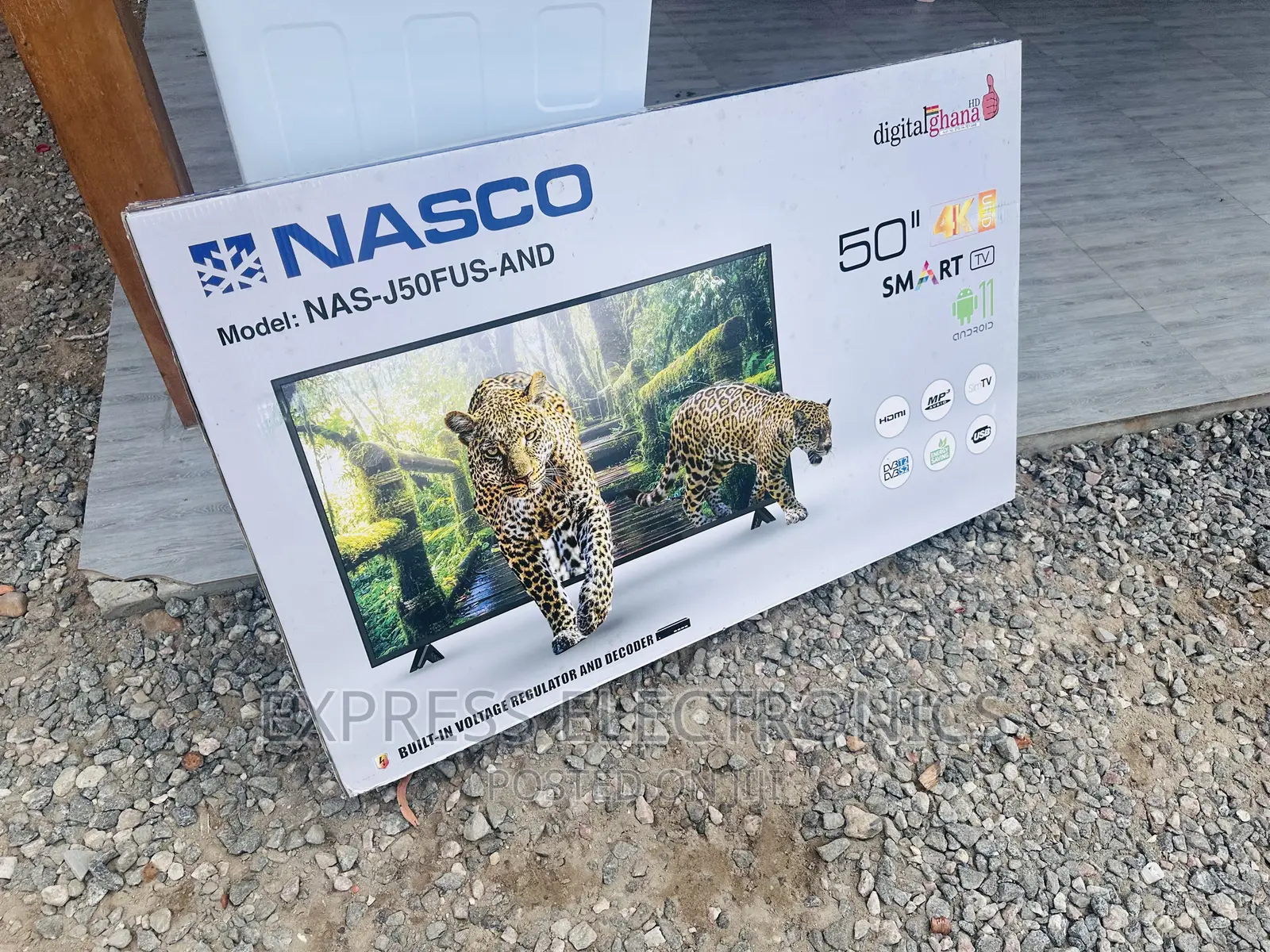 Fabulous Job Slim UHD Smart Nasco 50”