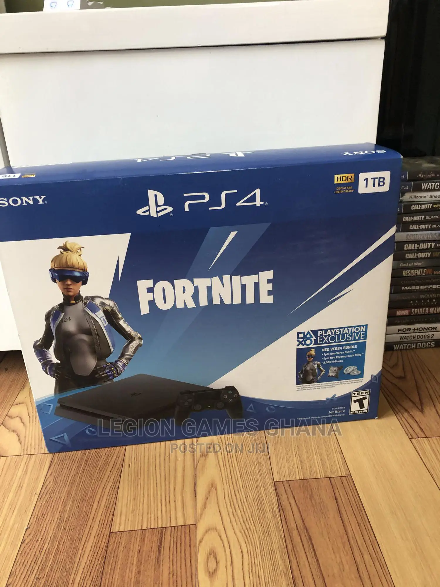 Playstation 4 (PS4) Slim 1 TB Fortnite Bundle