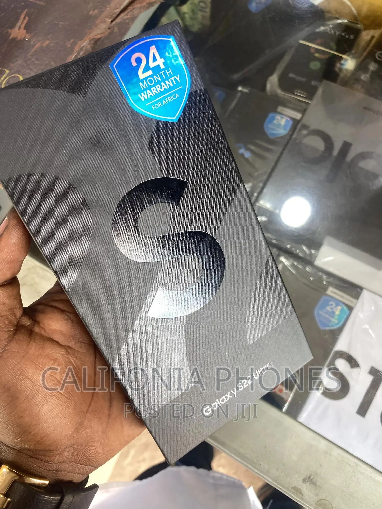 New Samsung Galaxy S22 Ultra 5G 128 GB