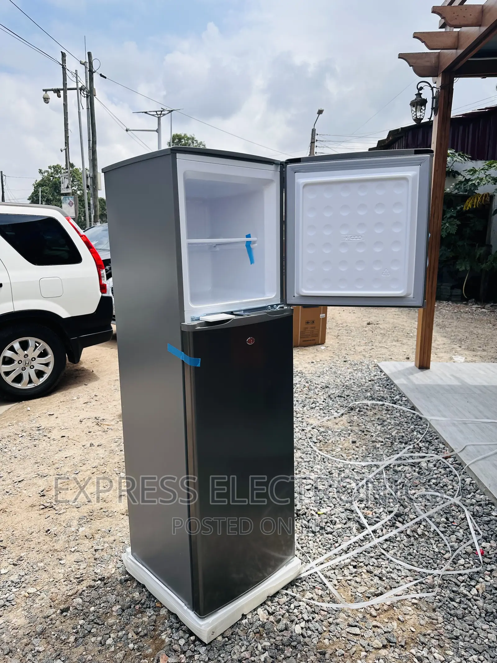 The Latest Eco Friendly Doubledoor Fridge Pearl Pf-270ix166l