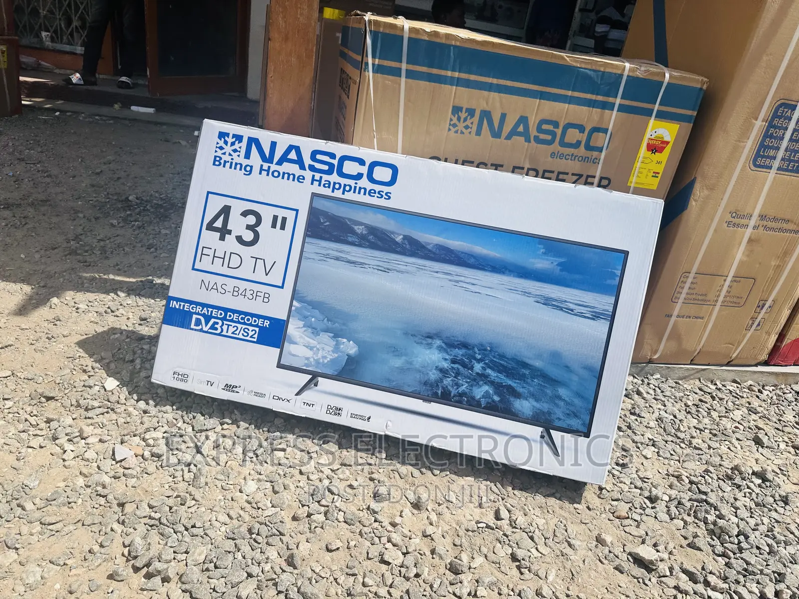 Nasco 43”Satellite Digital.,