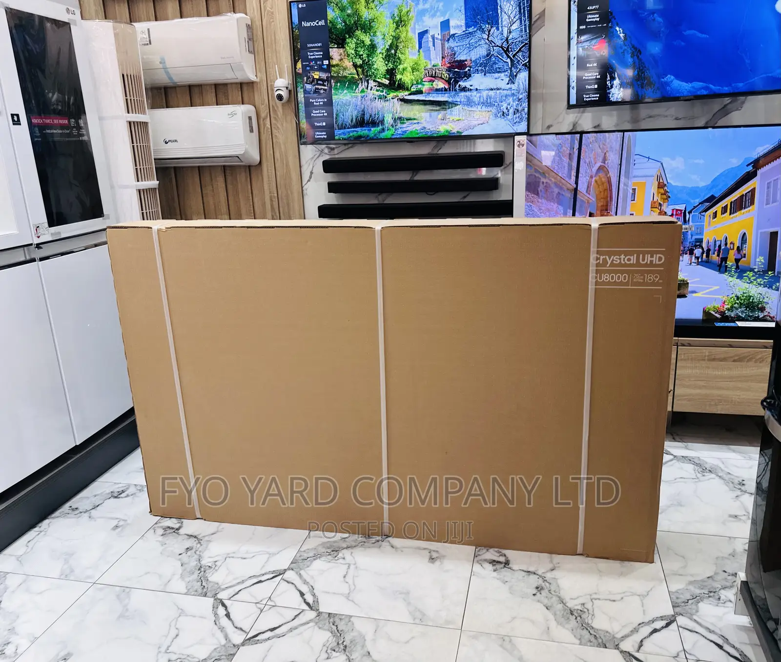 SAMSUNG 65-Inch Class Crystal UHD CU8000 Series