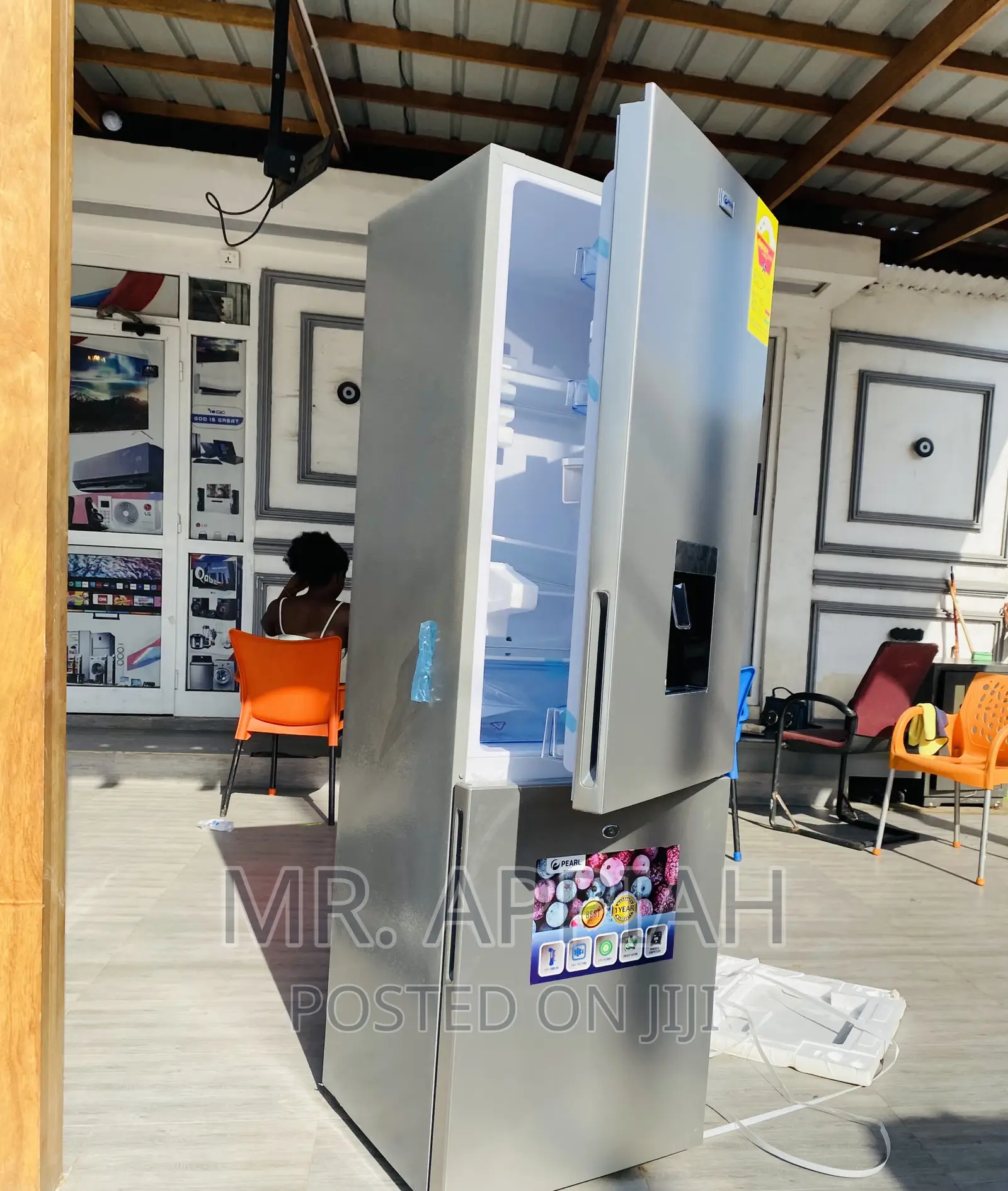 Purchase Original Pearl Pf-330bwd 251L 2 Door Refrigerator.