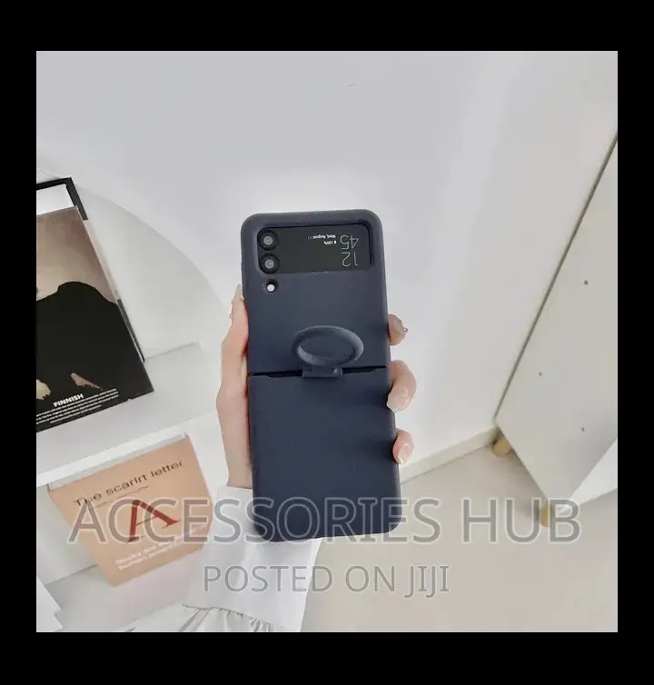 Z Flip 3 and Flip 4 Original Silicone Cases