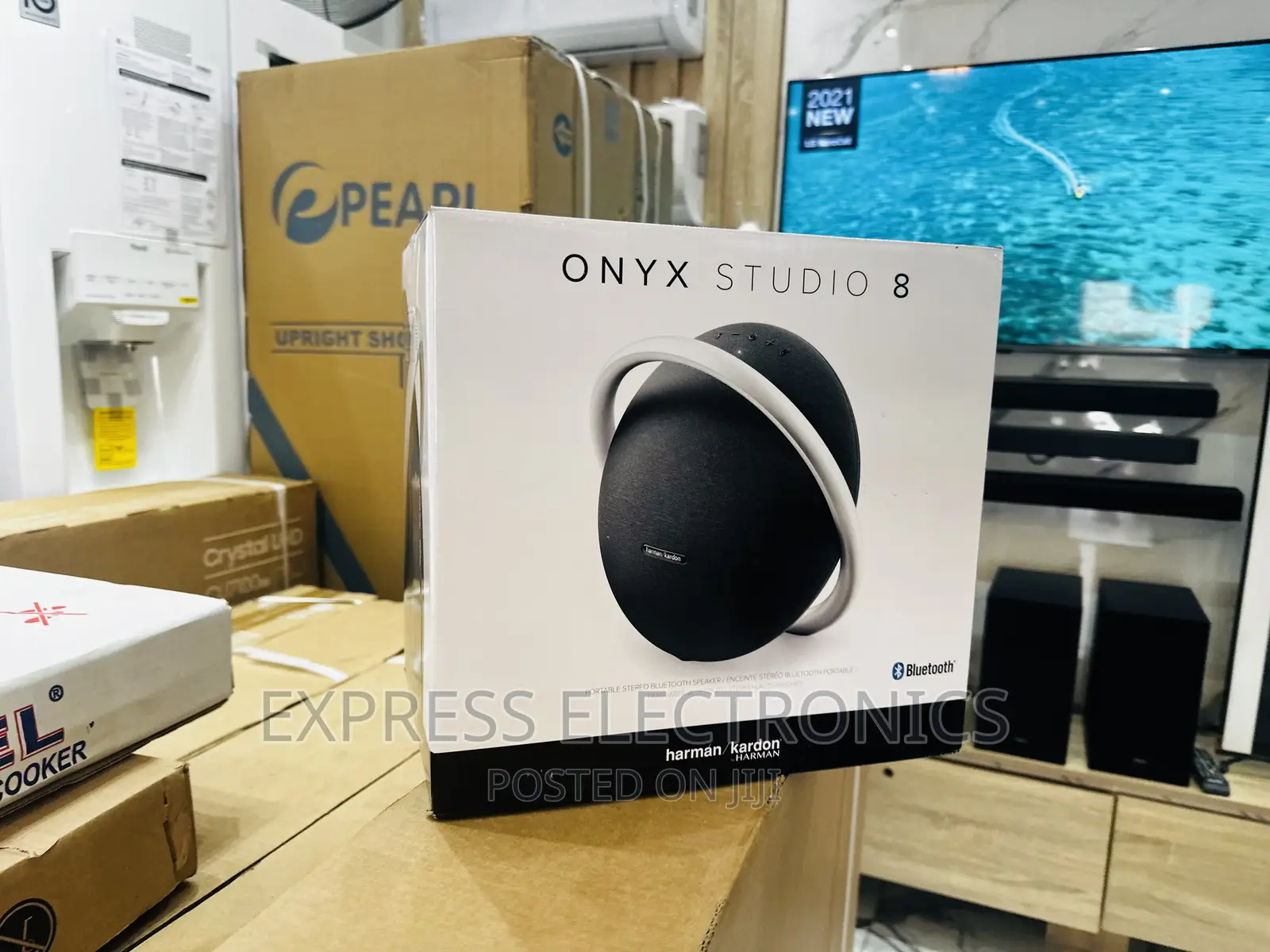 Create Your Own Vibes With Onyx 8 Bluetooth Speaker