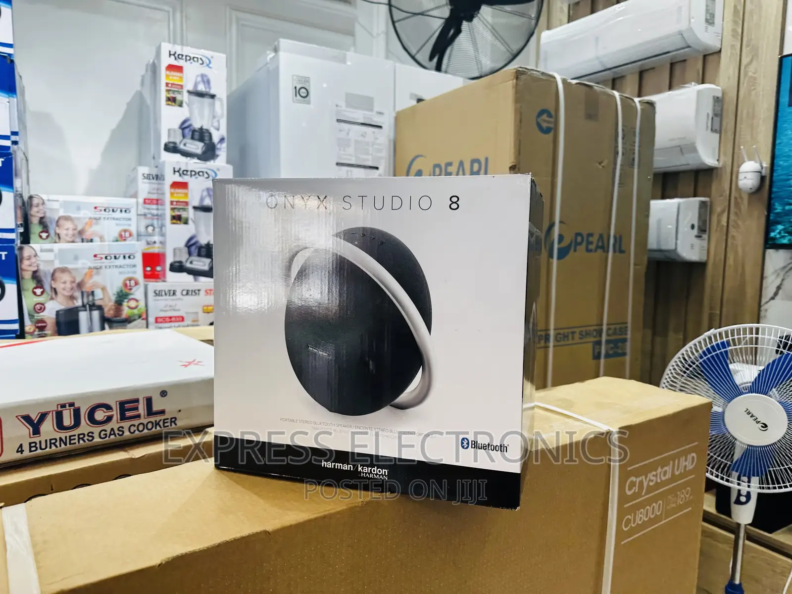 Very Lovely  Black Onyx 8 Bluetooth Speaker