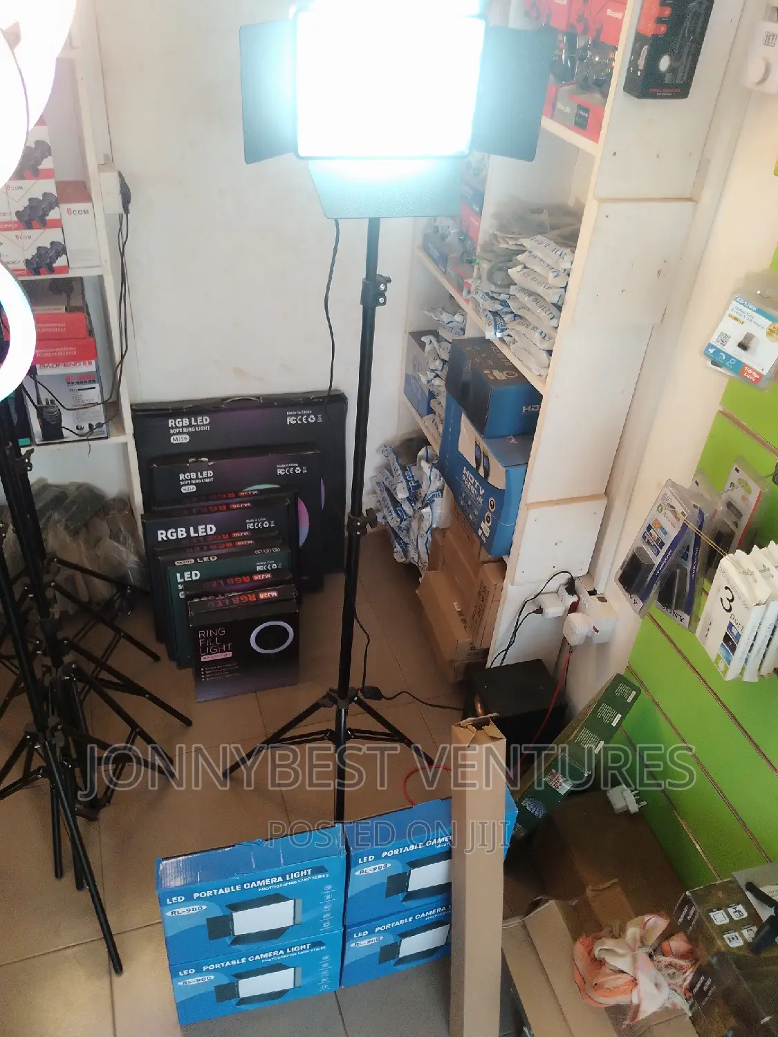 Led Portable Camera Light With Stand