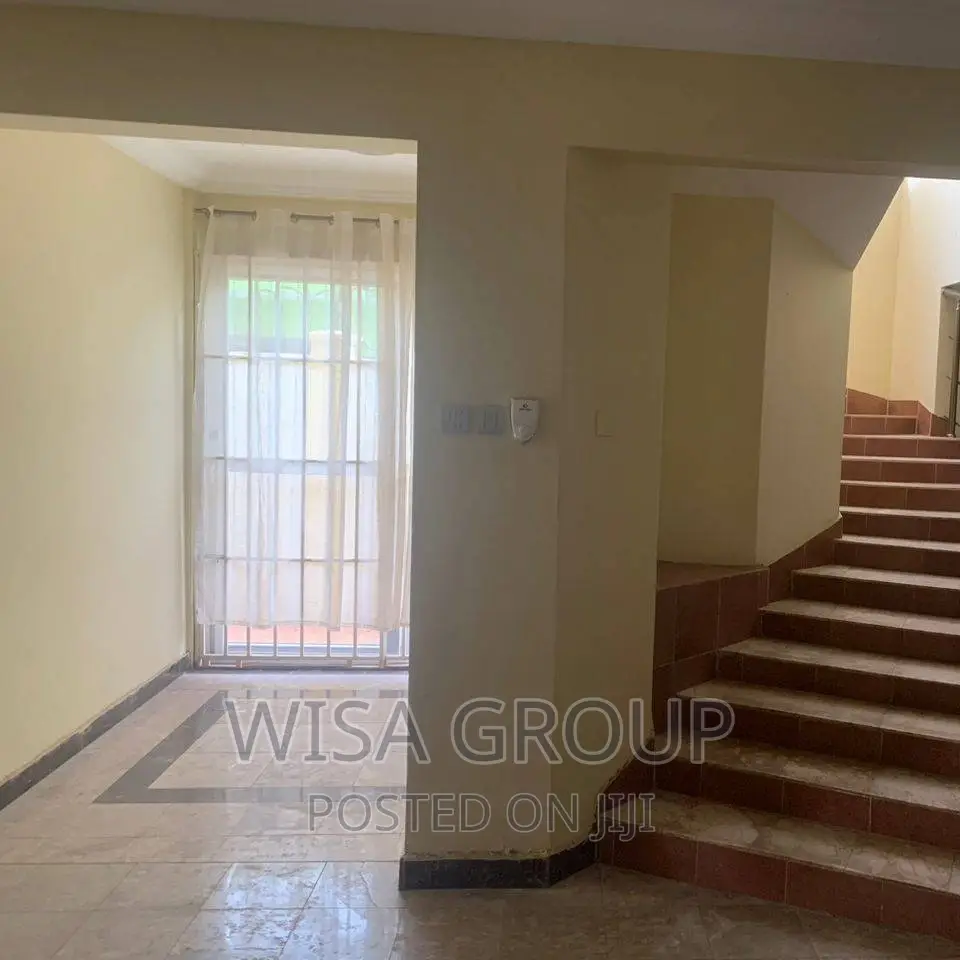 4bdrm Duplex in Wisa Groups, Accra Metropolitan for rent