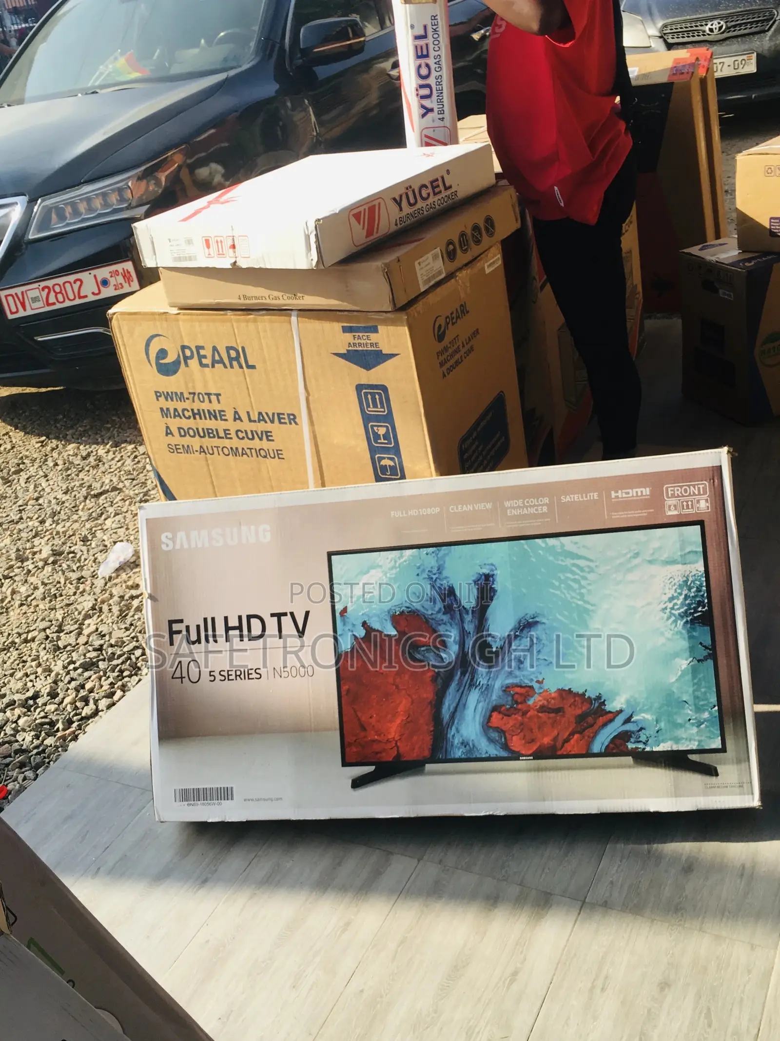 40 Inches Glossy LED Full HD Samsung N5000 Black Digital
