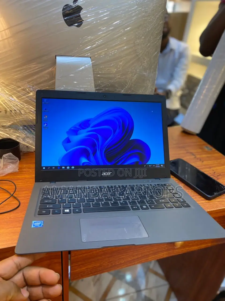 New Laptop Acer AS5755 2GB Intel SSHD+SSD 72GB