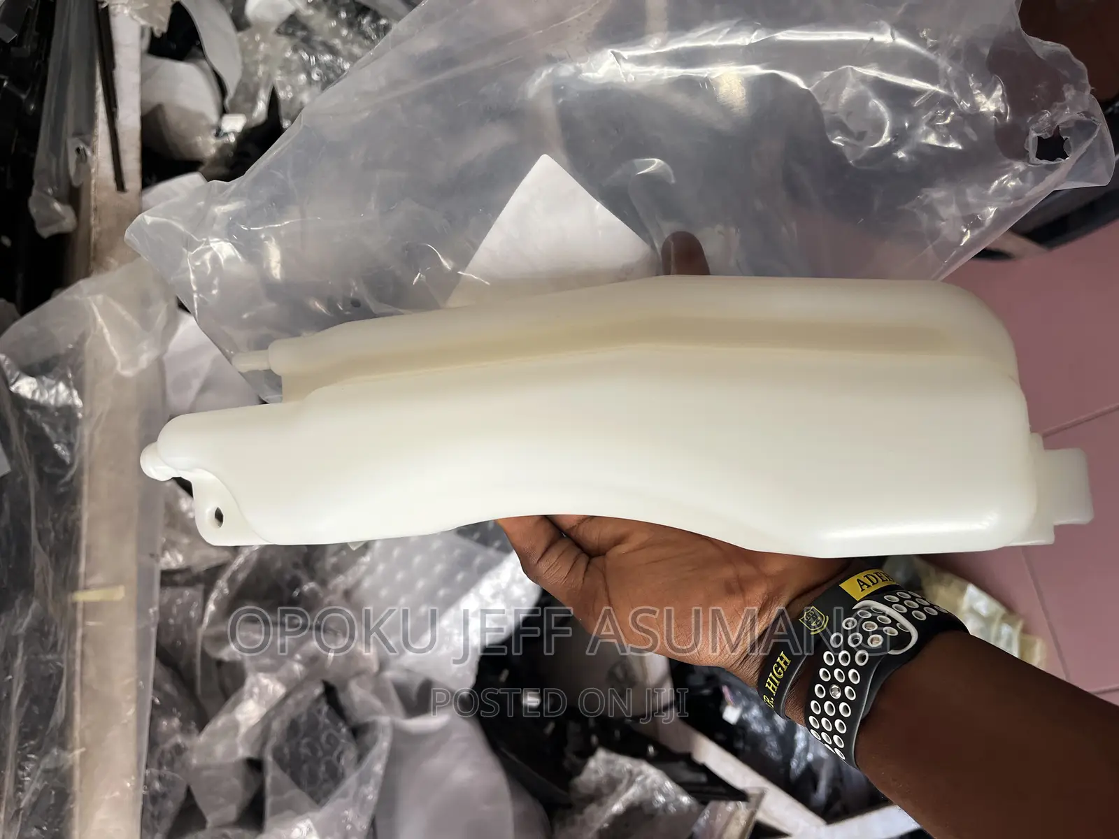 HRV 2015-2021 Reservoir Tank