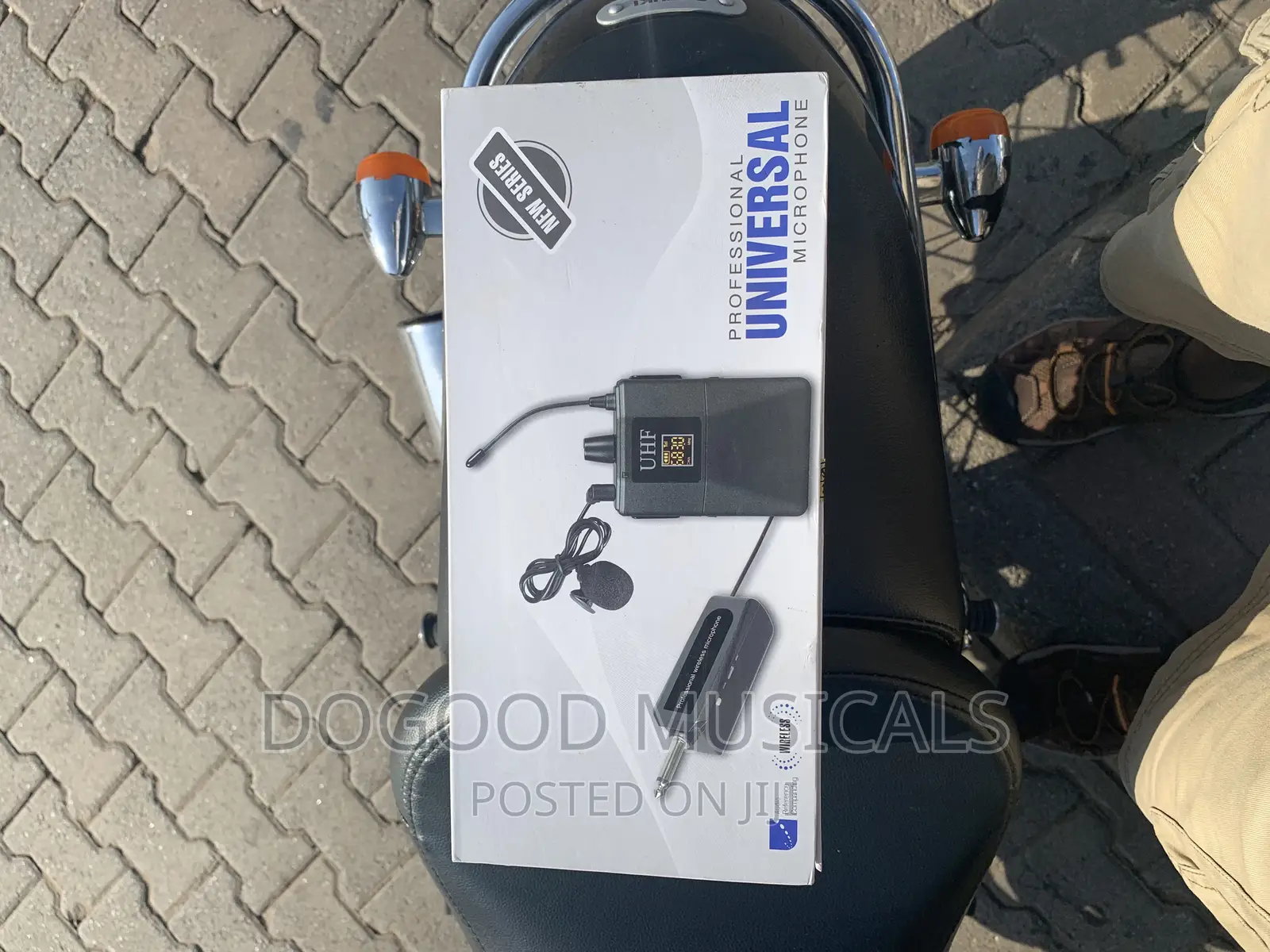 GUANG LE W-14 Professional Universal Microphone